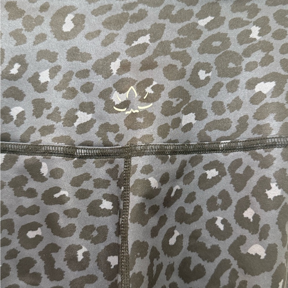 Beyond Yoga Navy Leopard Print Leggings